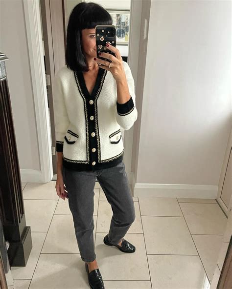 magliette chanel donna|Cardigan & pullover .